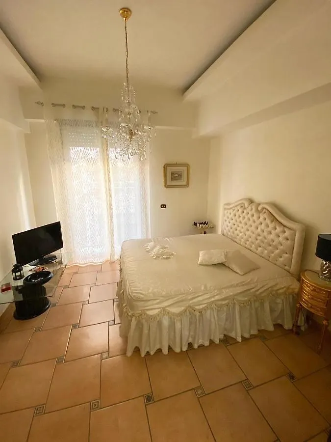 House Fox Villa Naples 0*,  Italy
